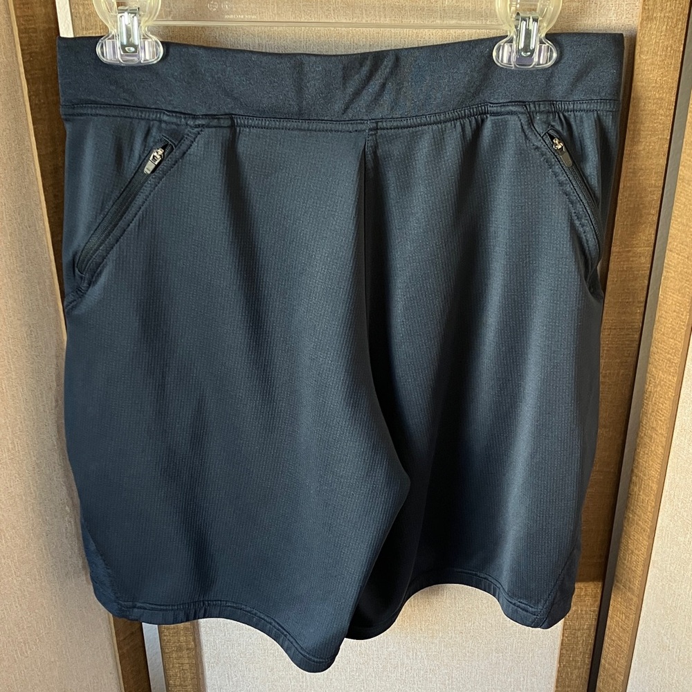 FINAL MARKDOWN Men’s hylete Black Above Knee Shorts small